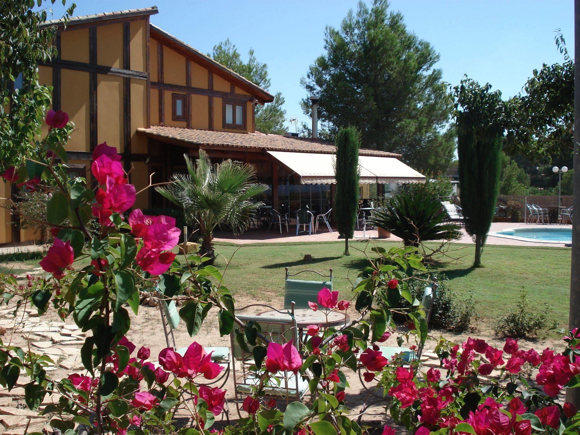 El Raco De La Pintora "Adults Only" Hotel Alberic Екстериор снимка